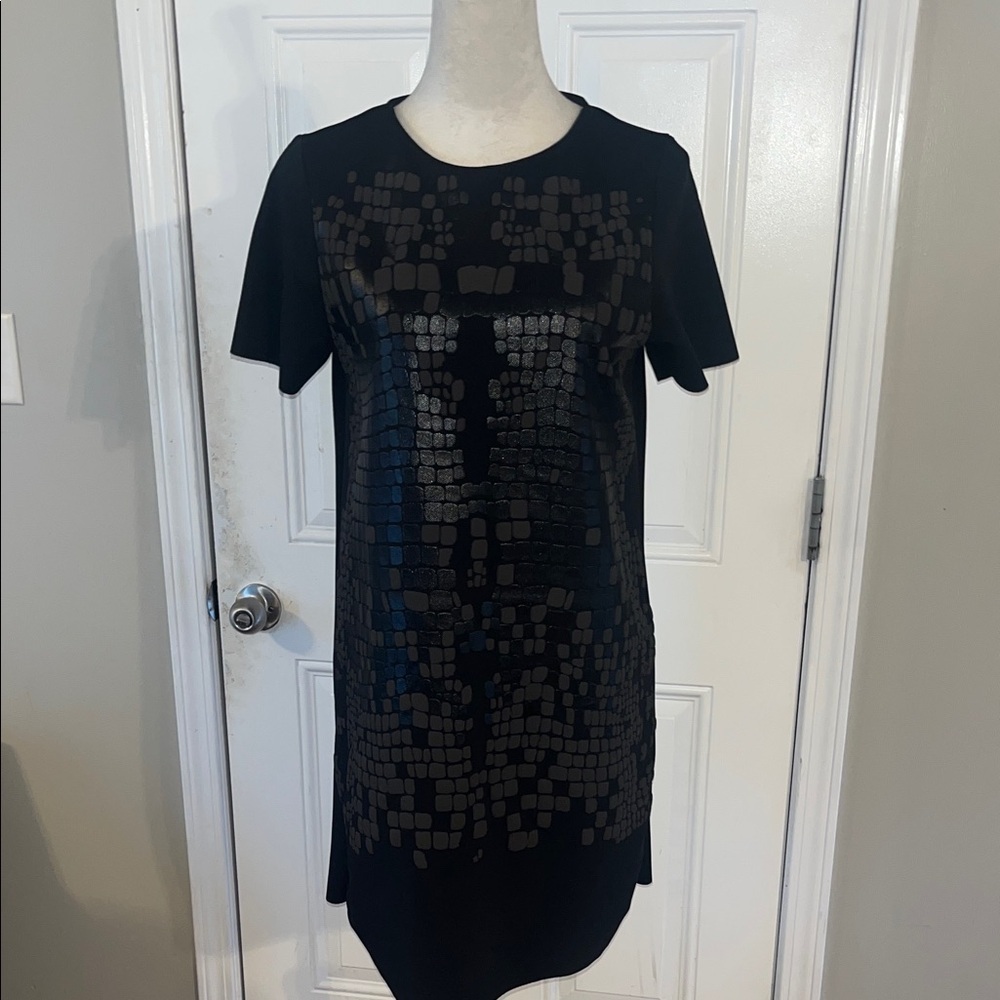 Zara women’s Black and Gray Patterned Mini Dress size medium